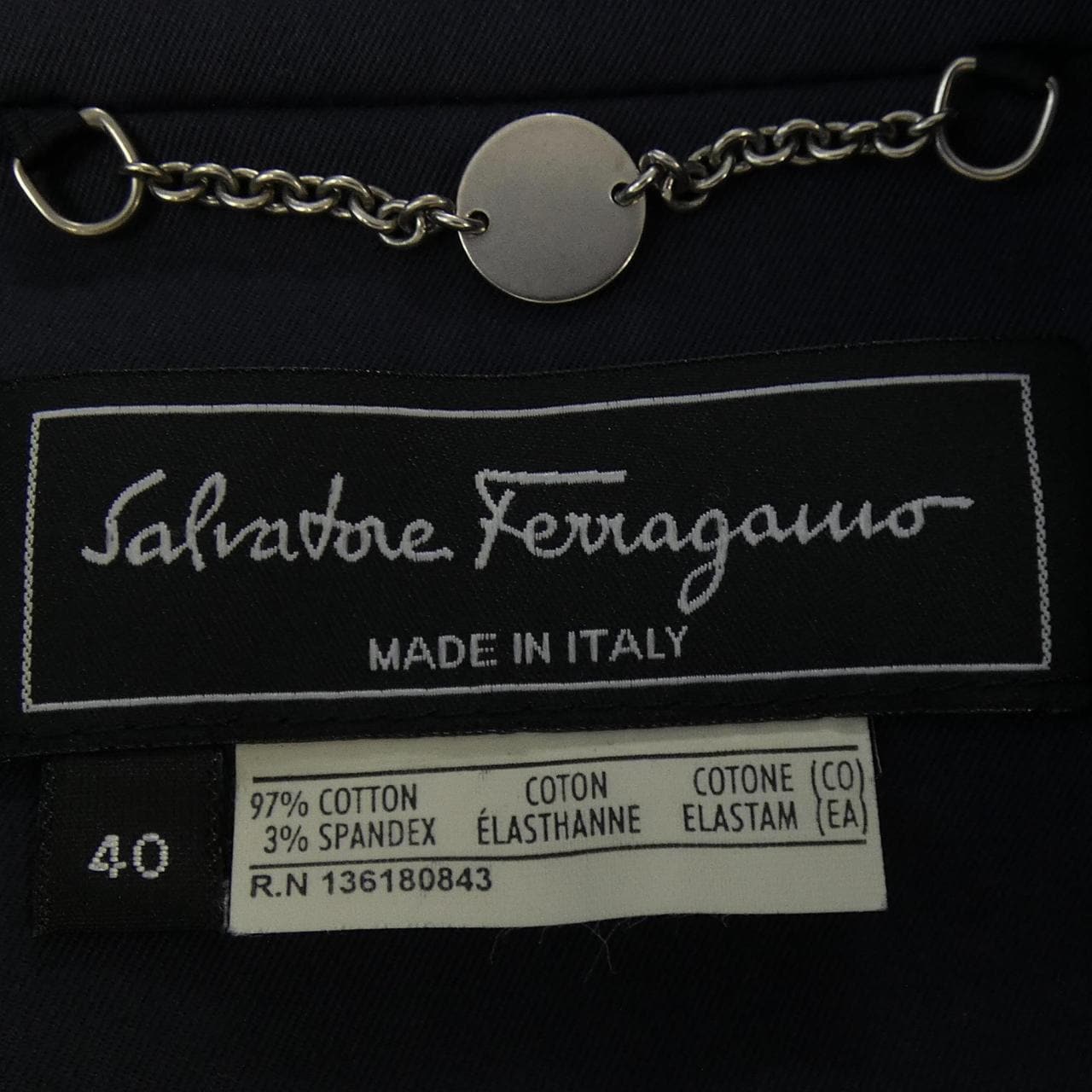 サルヴァトーレフェラガモ SALVATORE FERRAGAMO コート