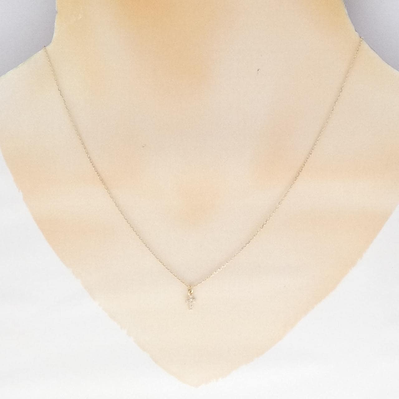 K10YG クロス ダイヤモンド ネックレス 0.033CT