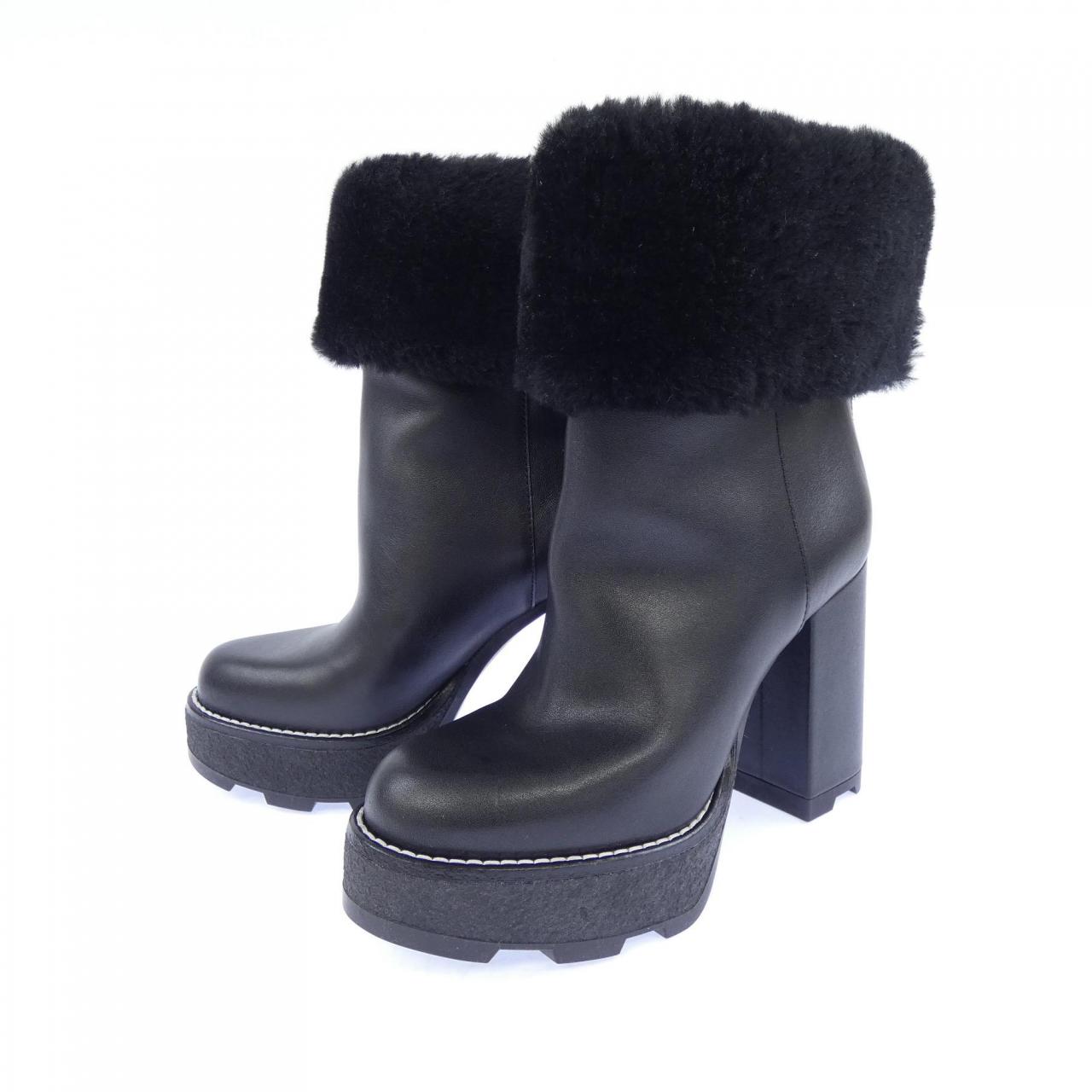 ルイヴィトン LOUIS VUITTON LVボブールライン ブーツ