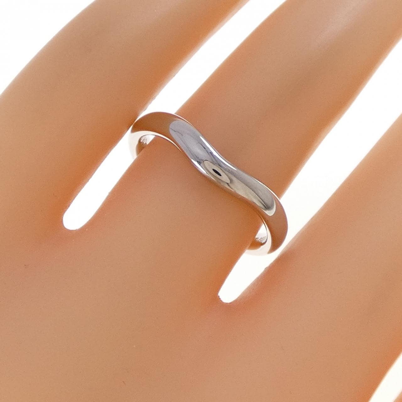 ティファニー カーブド リング