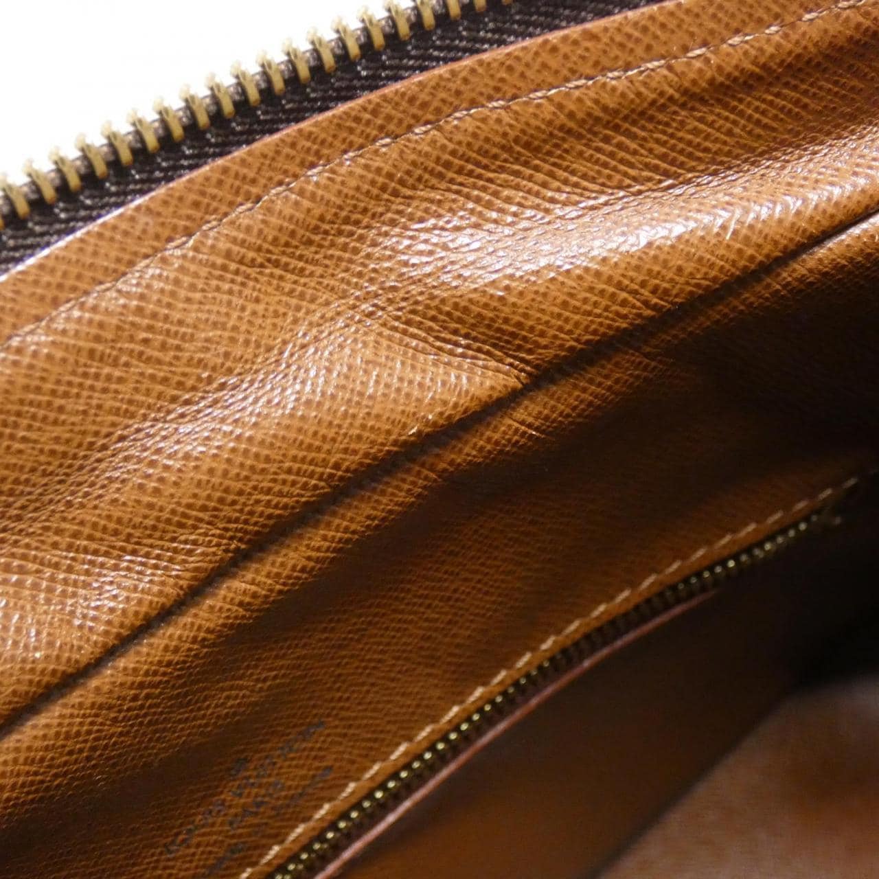 LOUIS VUITTON Monogram Boulogne 30 公分 M51265 單肩包