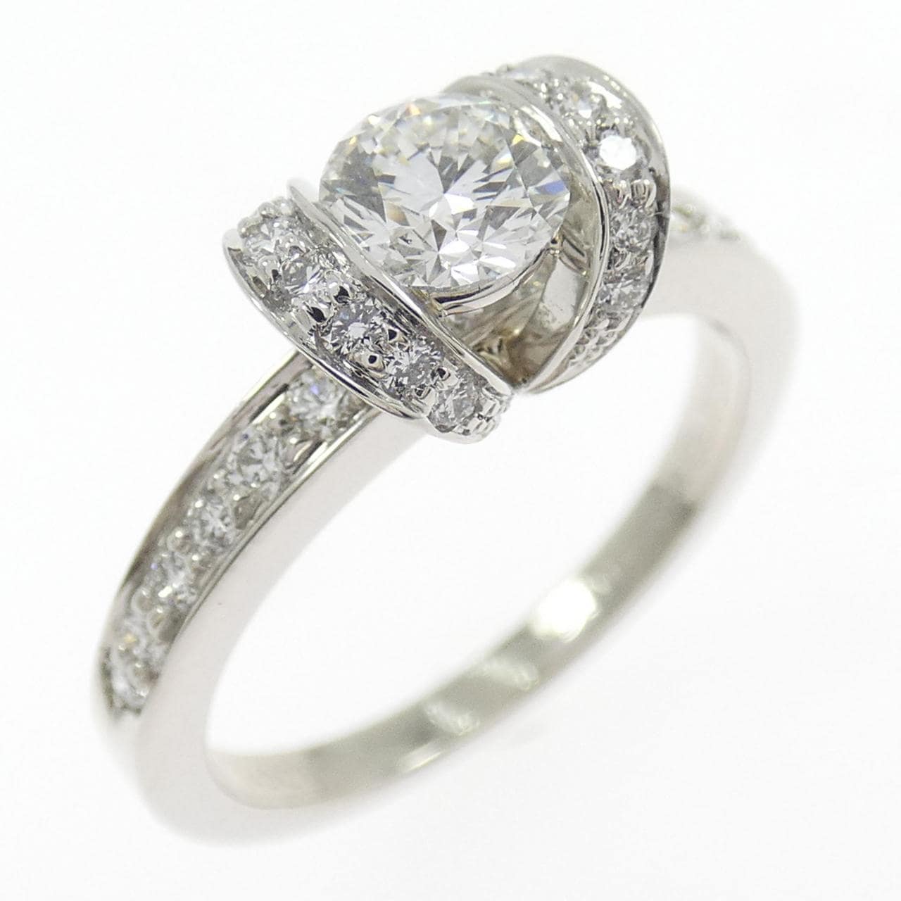 ティファニー リボン リング 0.43CT H VS1 3EXT