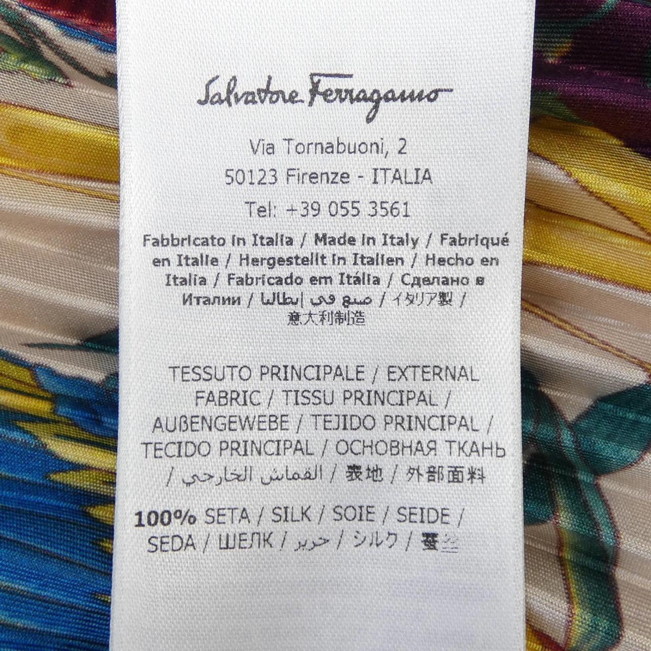 サルヴァトーレフェラガモ SALVATORE FERRAGAMO ワンピース