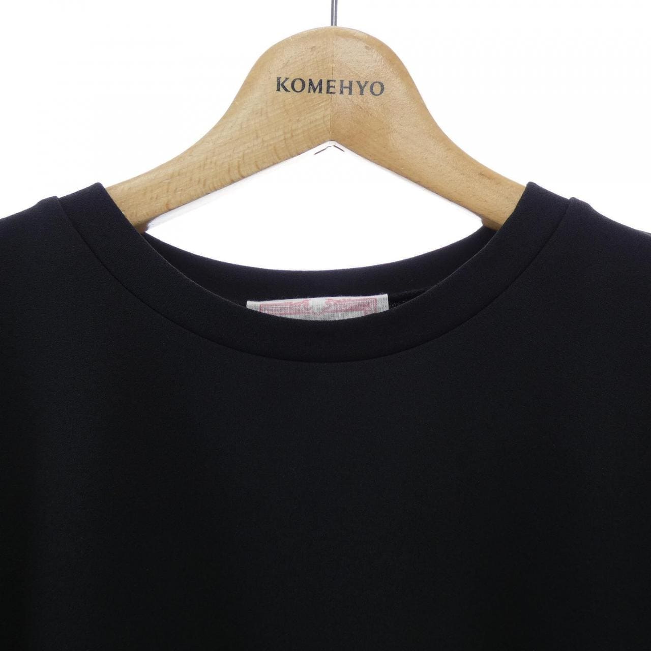 ビアズリー BEARDSLEY トップス