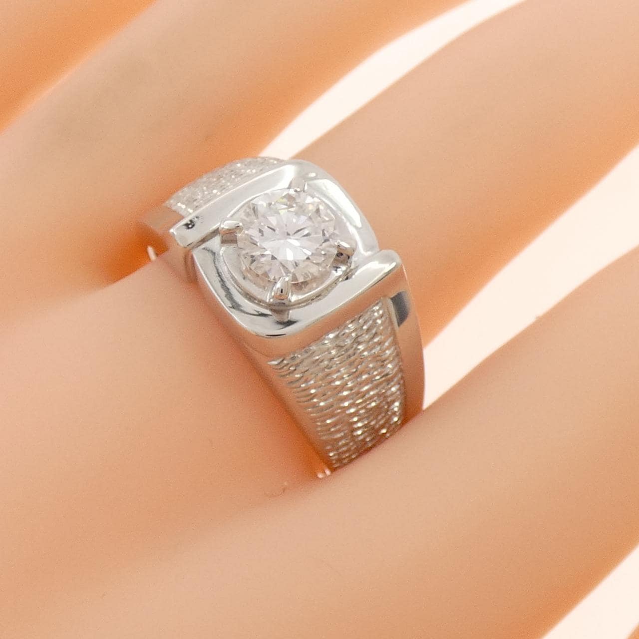 PT900 ダイヤモンド リング 0.85CT