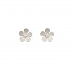 K18WG フラワー ダイヤモンド ピアス 0.02CT