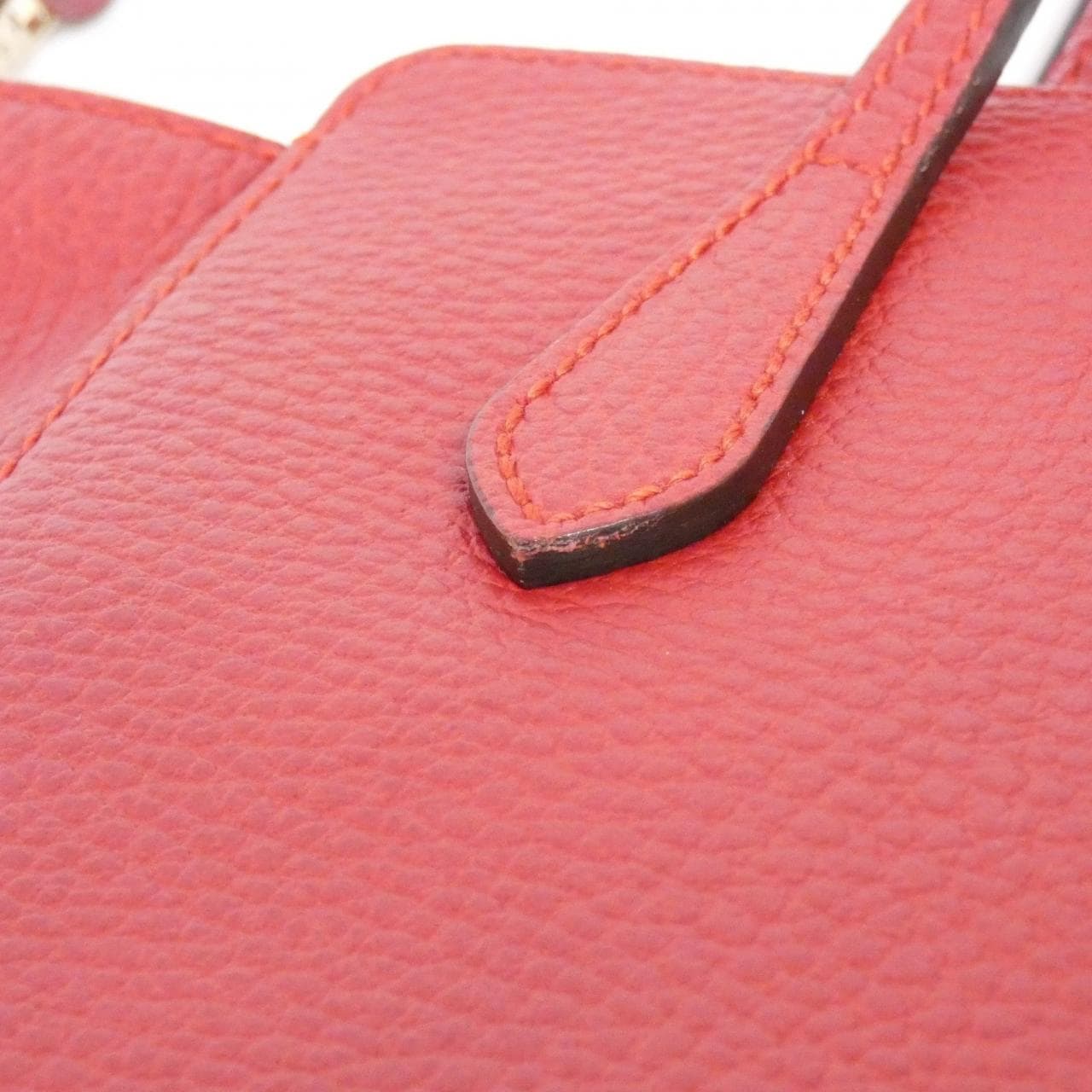 グッチ 368827 CAO0C バッグ