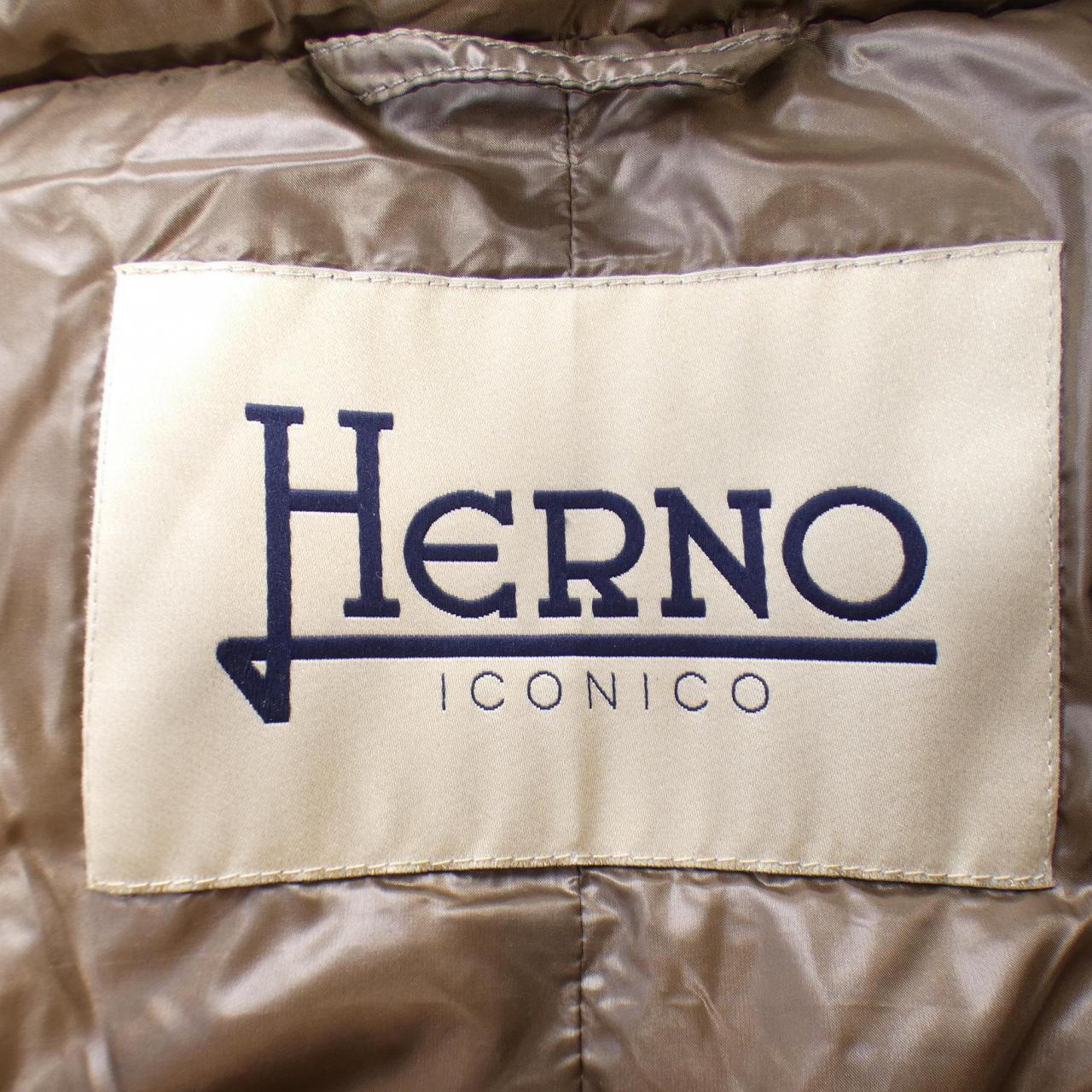 Herno羽絨夾克