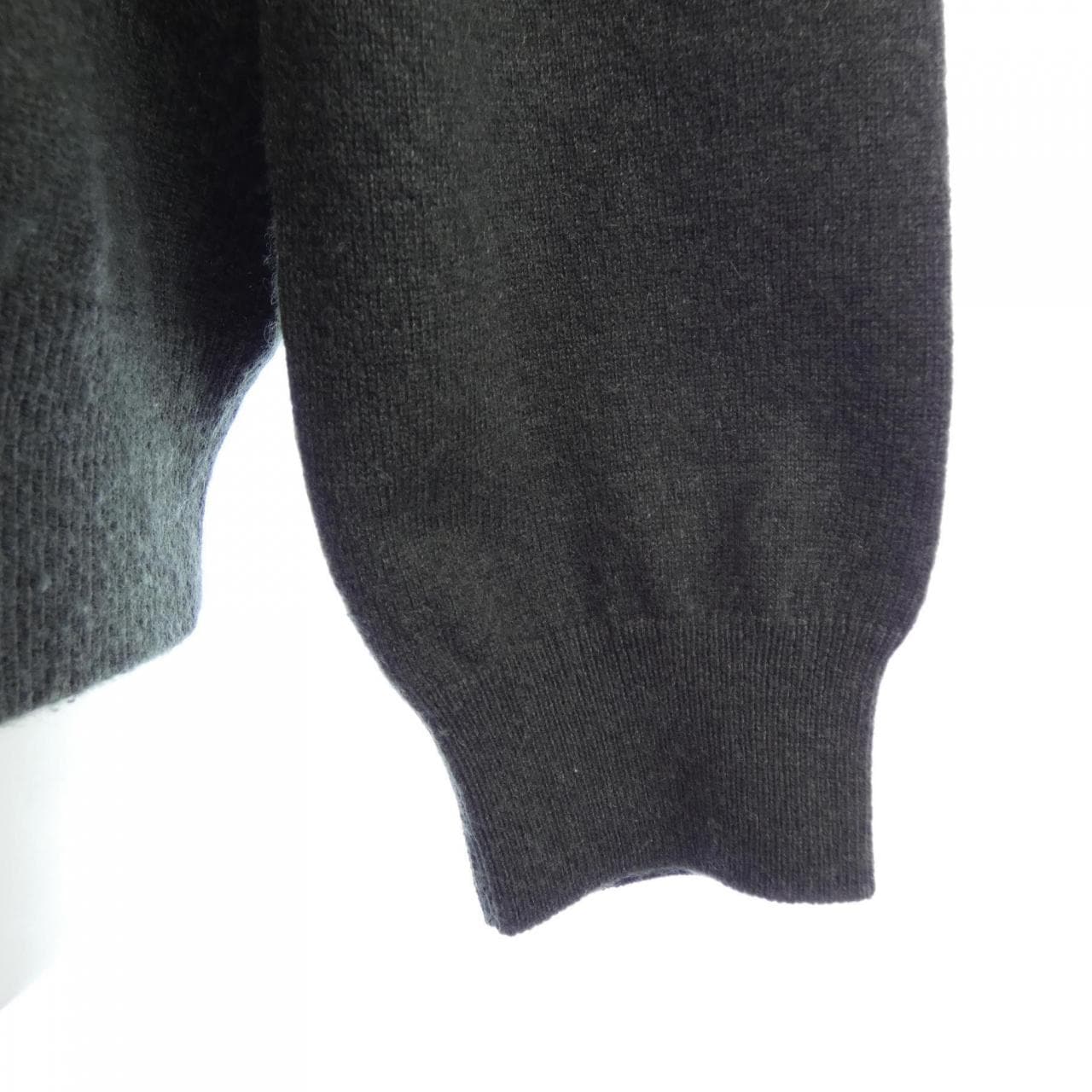 ルイヴィトン LOUIS VUITTON LVSE LVエンボスクルーネック HMN40WGK1 ニット