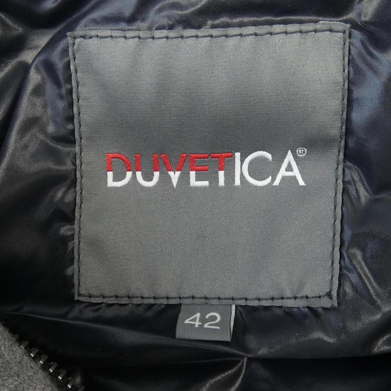 デュベティカ DUVETICA FEBEDUE ダウンベスト