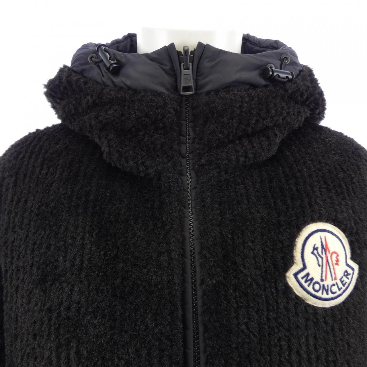 モンクレール MONCLER TEJAT ダウンジャケット
