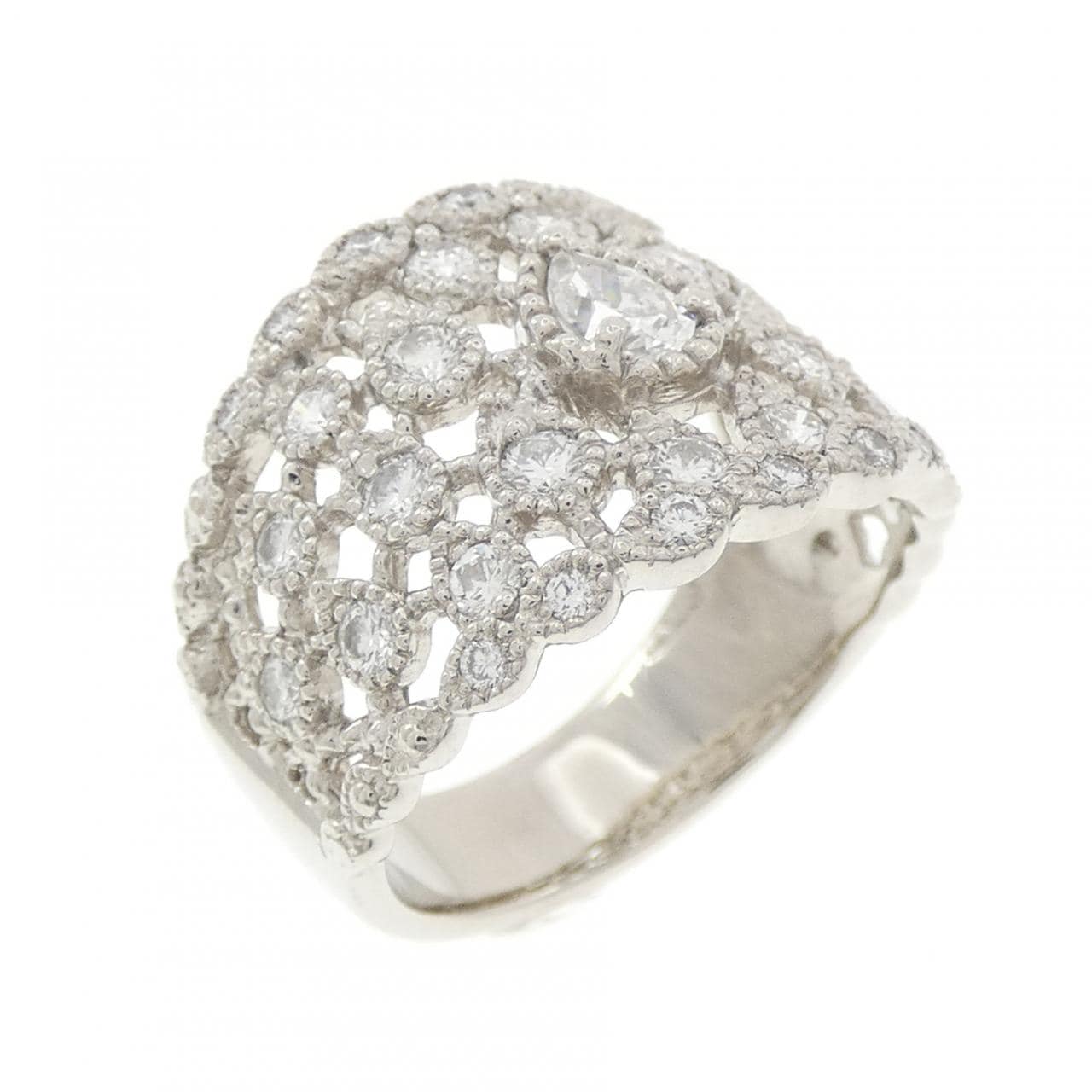 クイーン ダイヤモンド リング 1.11CT