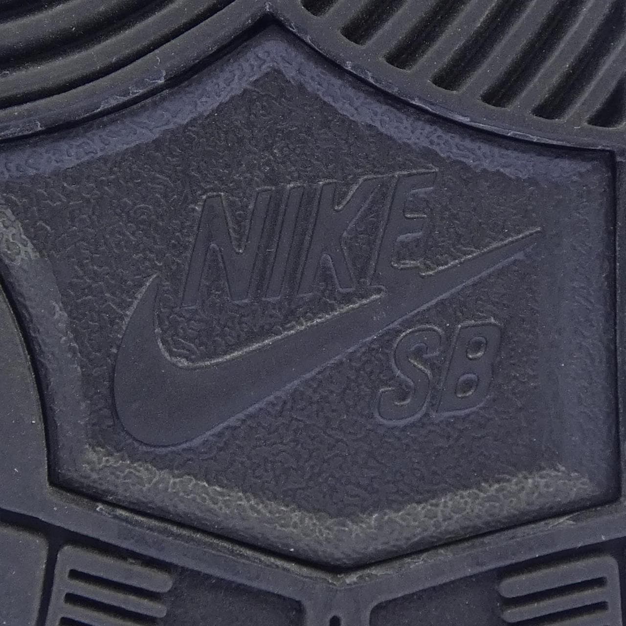 ナイキ NIKE BQ6826-201 スニーカー