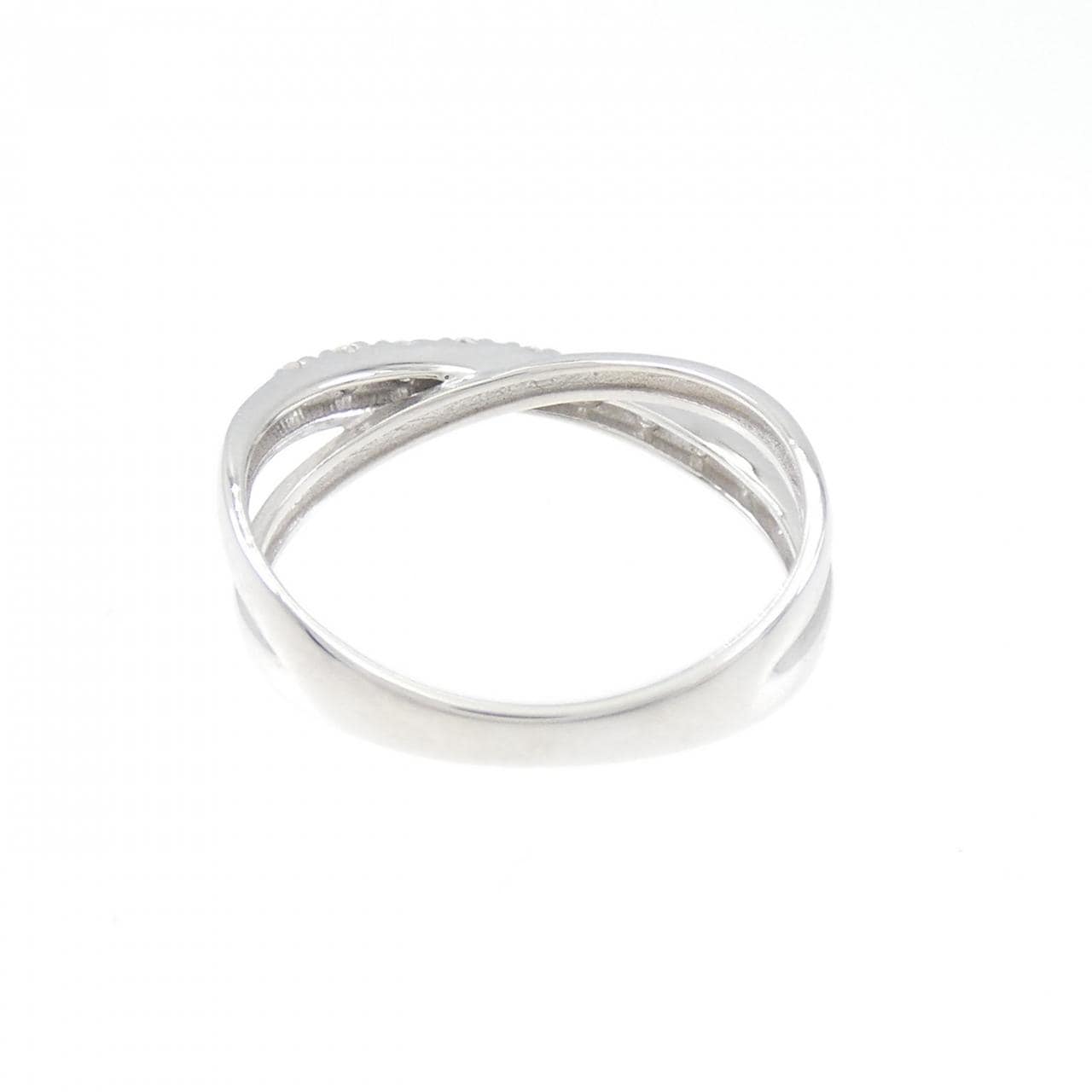 K18WG Diamond Qeelin 0.10CT