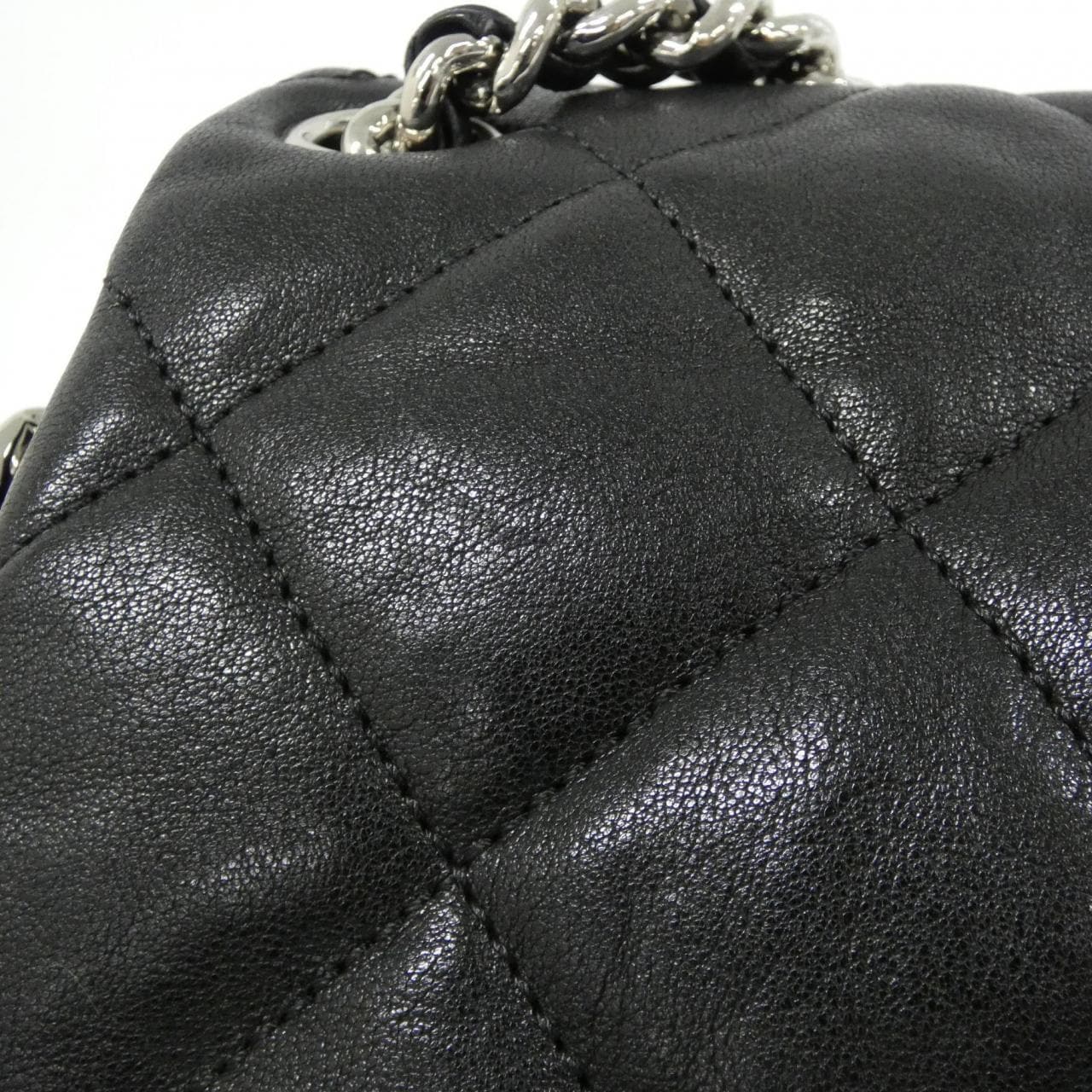 シャネル チェーンアラウンド ライン 49889 ショルダーバッグ