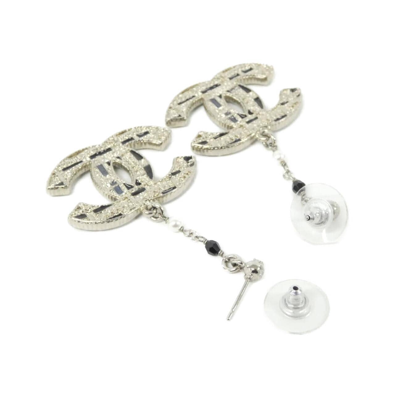 シャネル ピアス