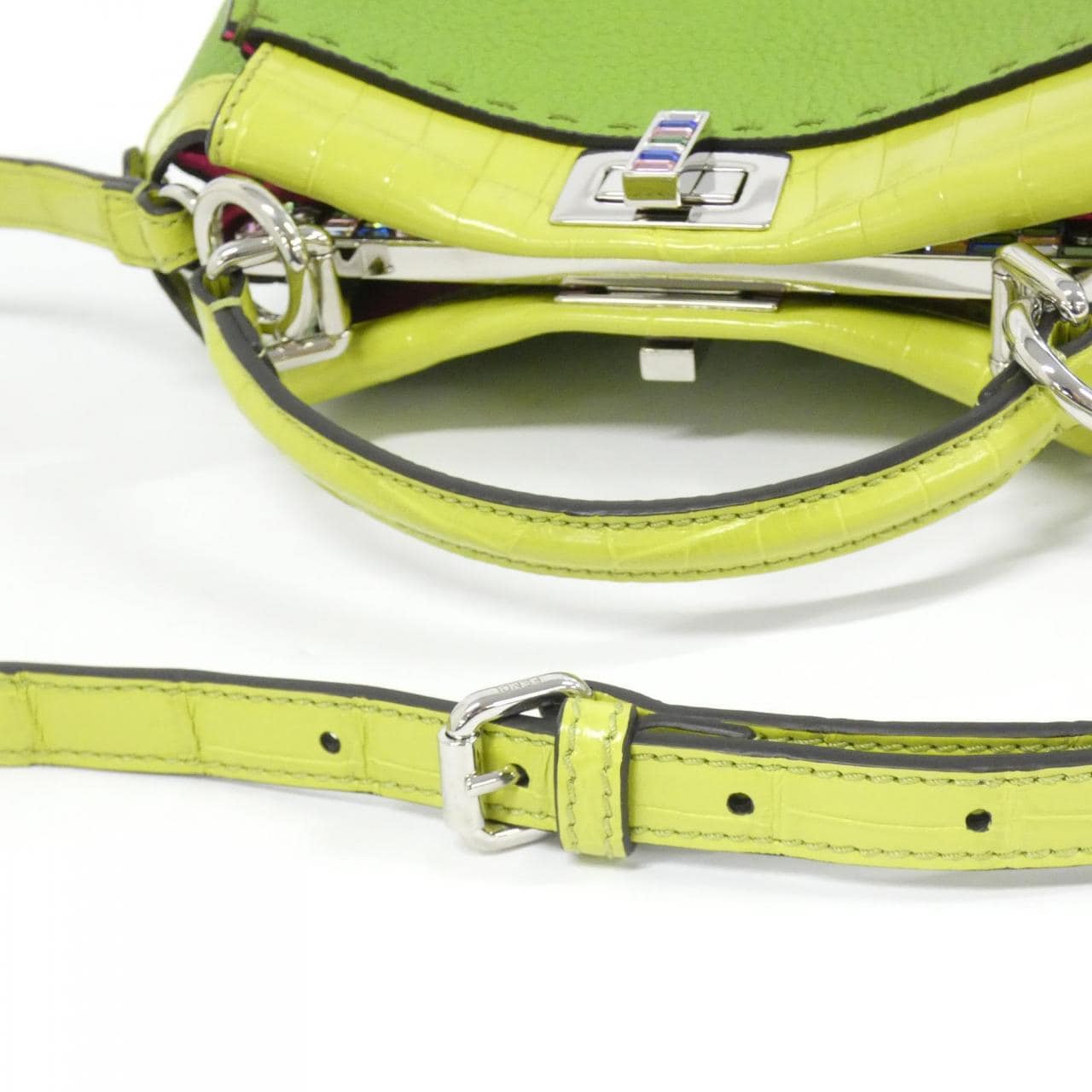 フェンディ SELLERIA ピーカブー ミニ 8BN244 AEW7 バッグ