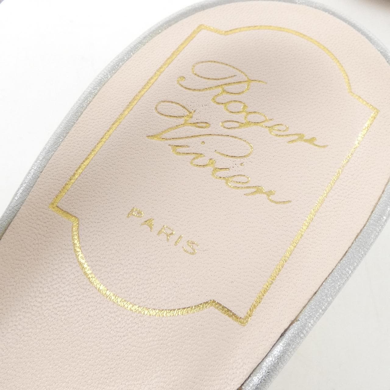 ロジェヴィヴィエ ROGER VIVIER シューズ