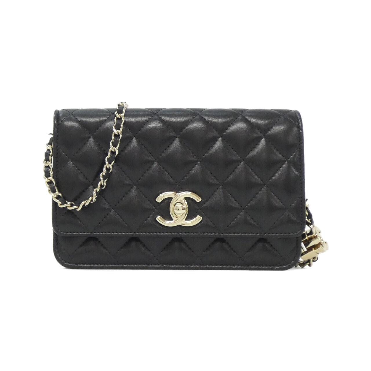 シャネル AP3938 チェーンウォレット