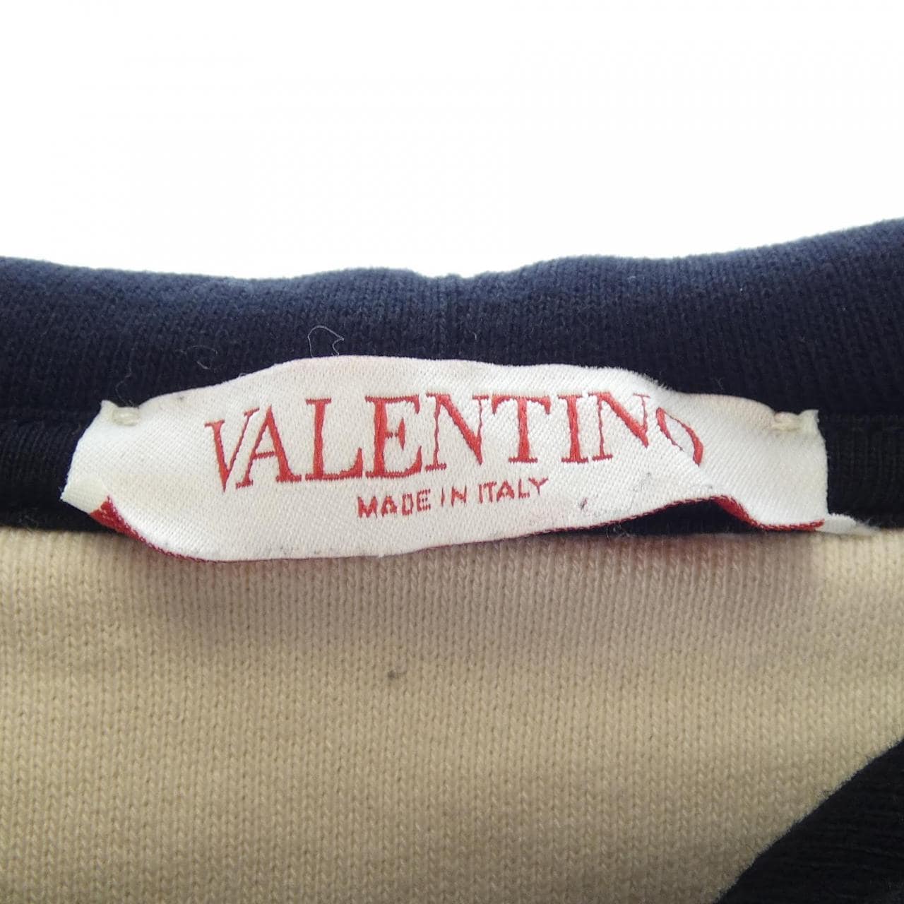 ヴァレンティノ VALENTINO パーカー