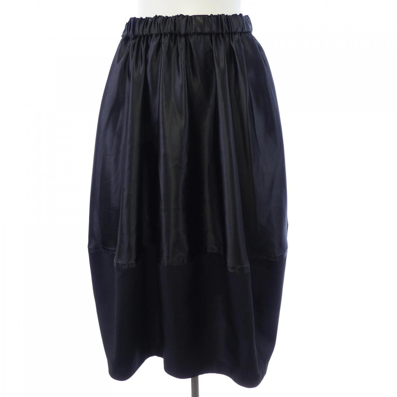 ブラックコムデギャルソン BLACK COMME des GARCONS 1Q-S012 スカート