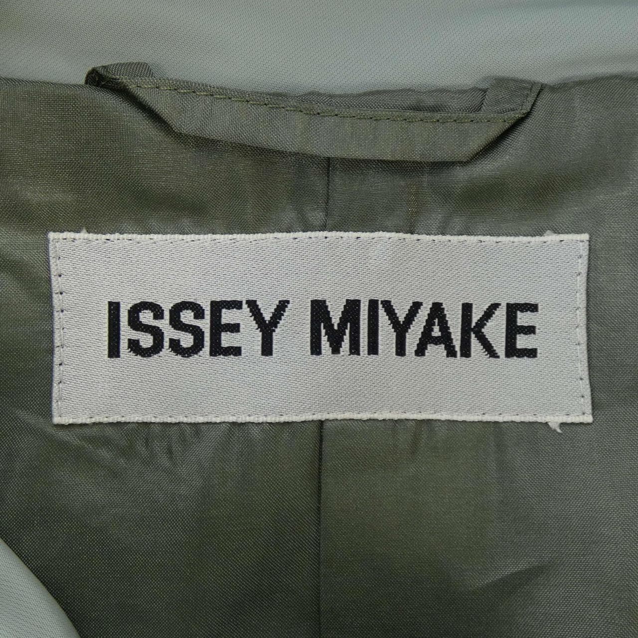 イッセイミヤケ ISSEY MIYAKE ジャケット