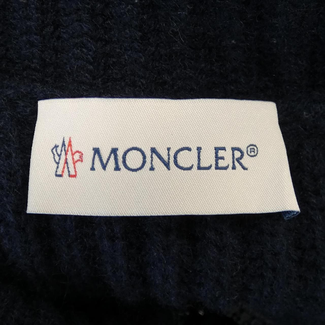 モンクレール MONCLER ダウンジャケット
