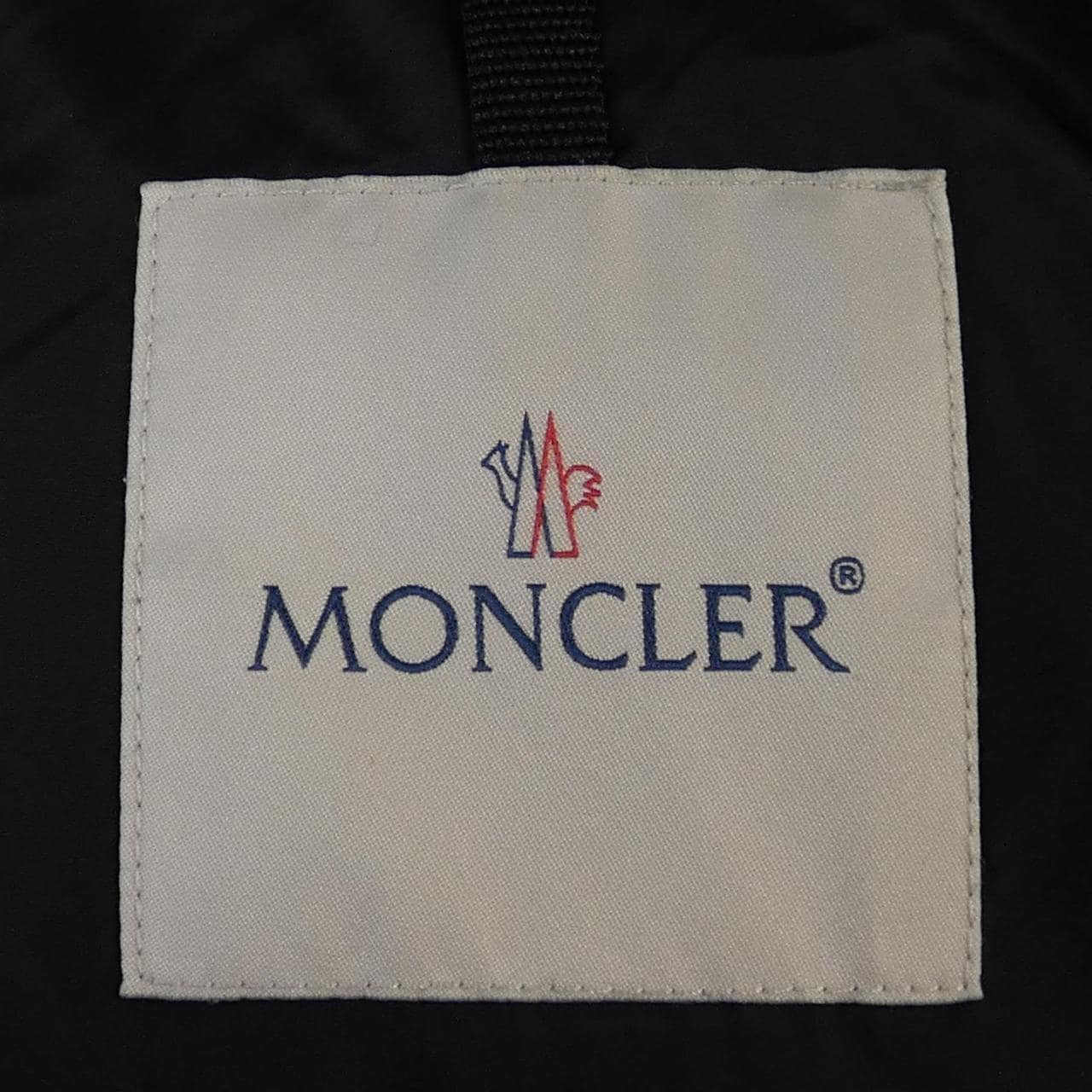 モンクレール MONCLER LAVEDA ダウンジャケット