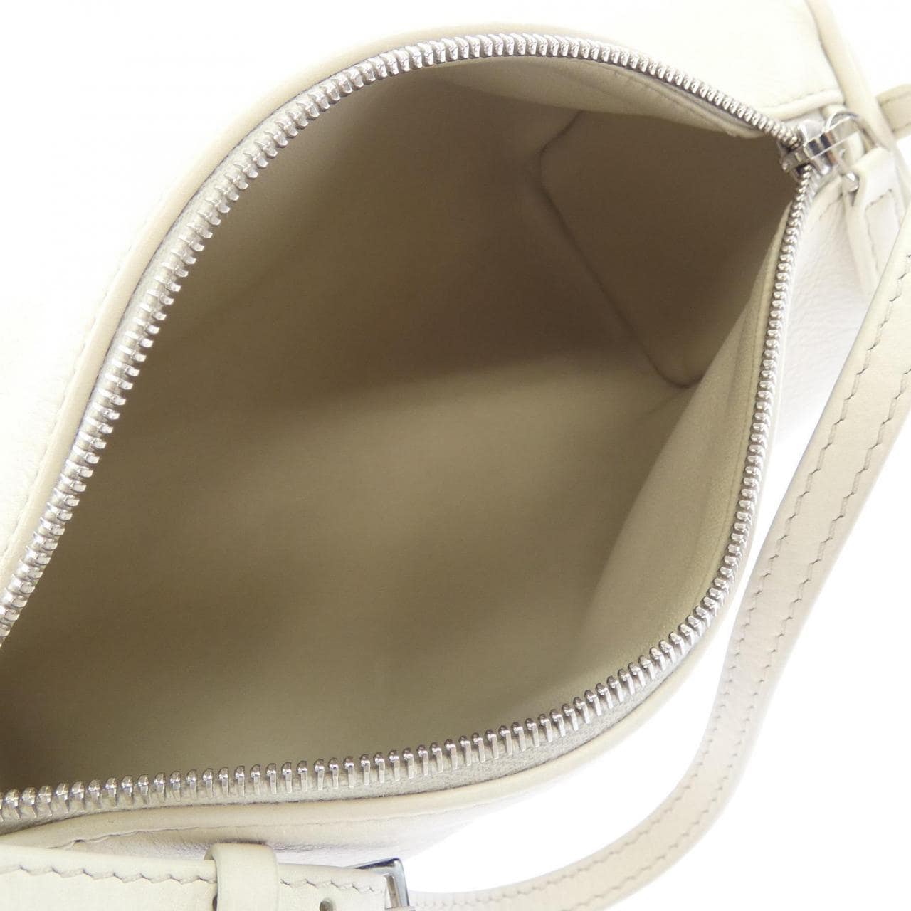ザロウ THE ROW 90'S BAG W1281 L97 BAG
