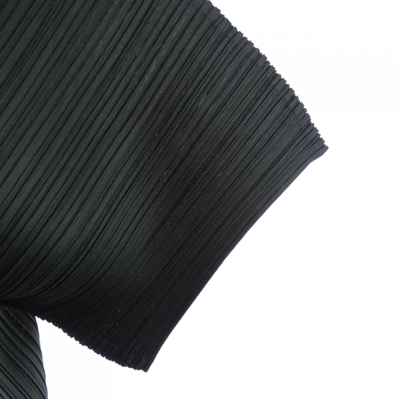 プリーツプリーズ PLEATS PLEASE PP61JK162 トップス