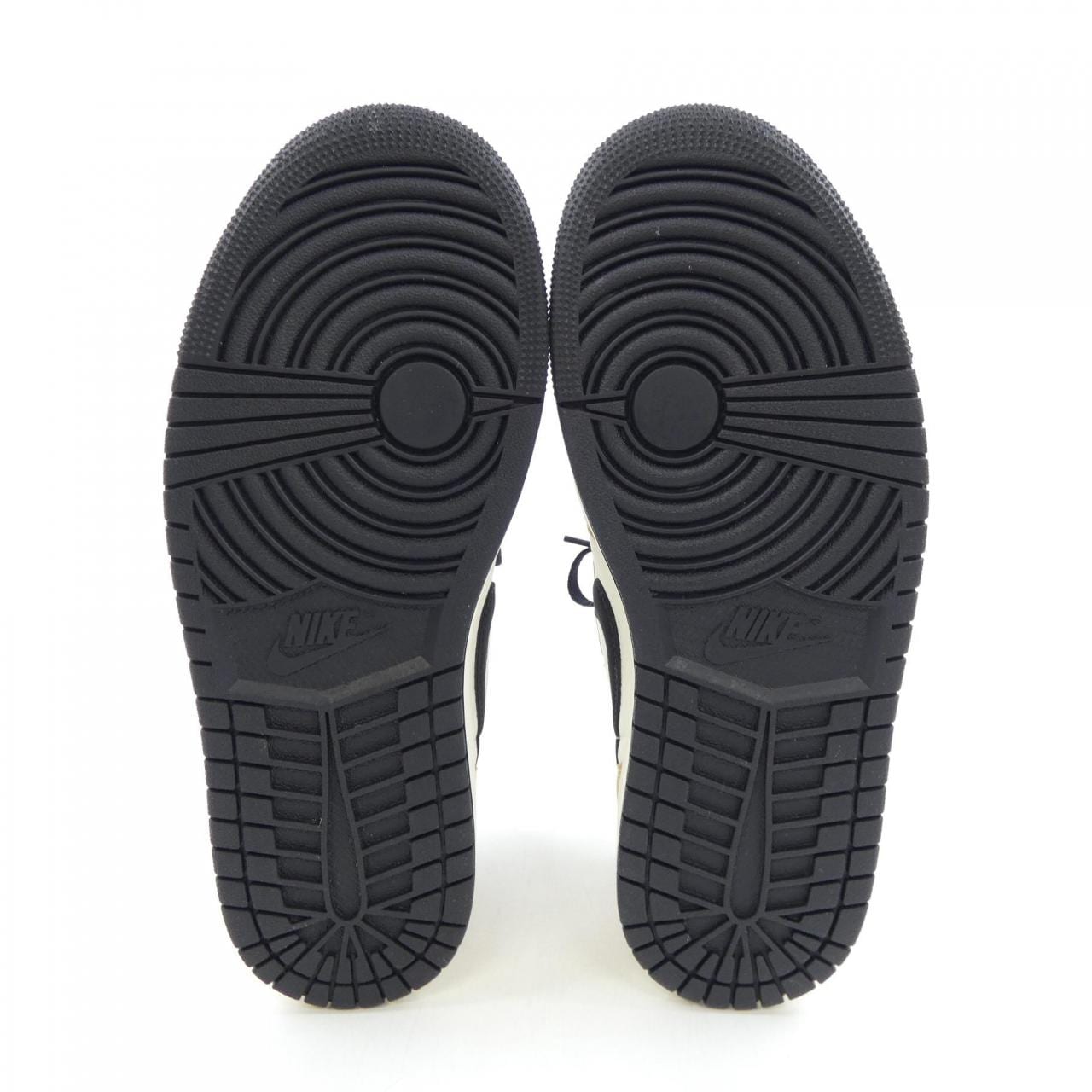 エアジョーダン AIR JORDAN スニーカー