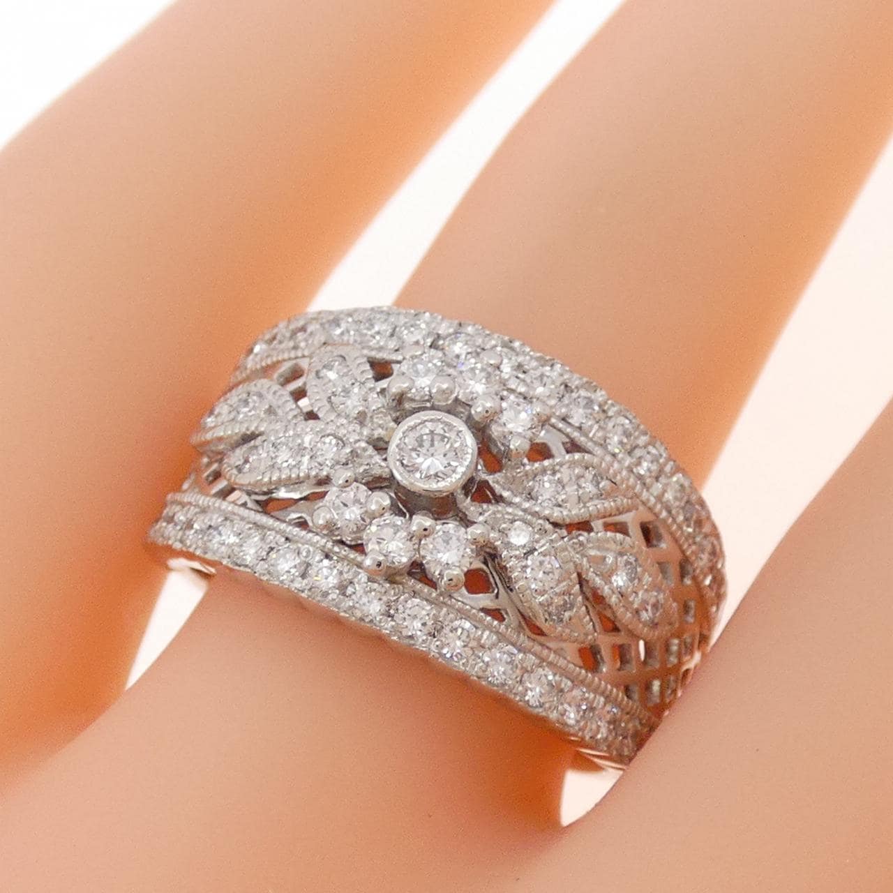 Heiwado鑽石戒指 0.70CT