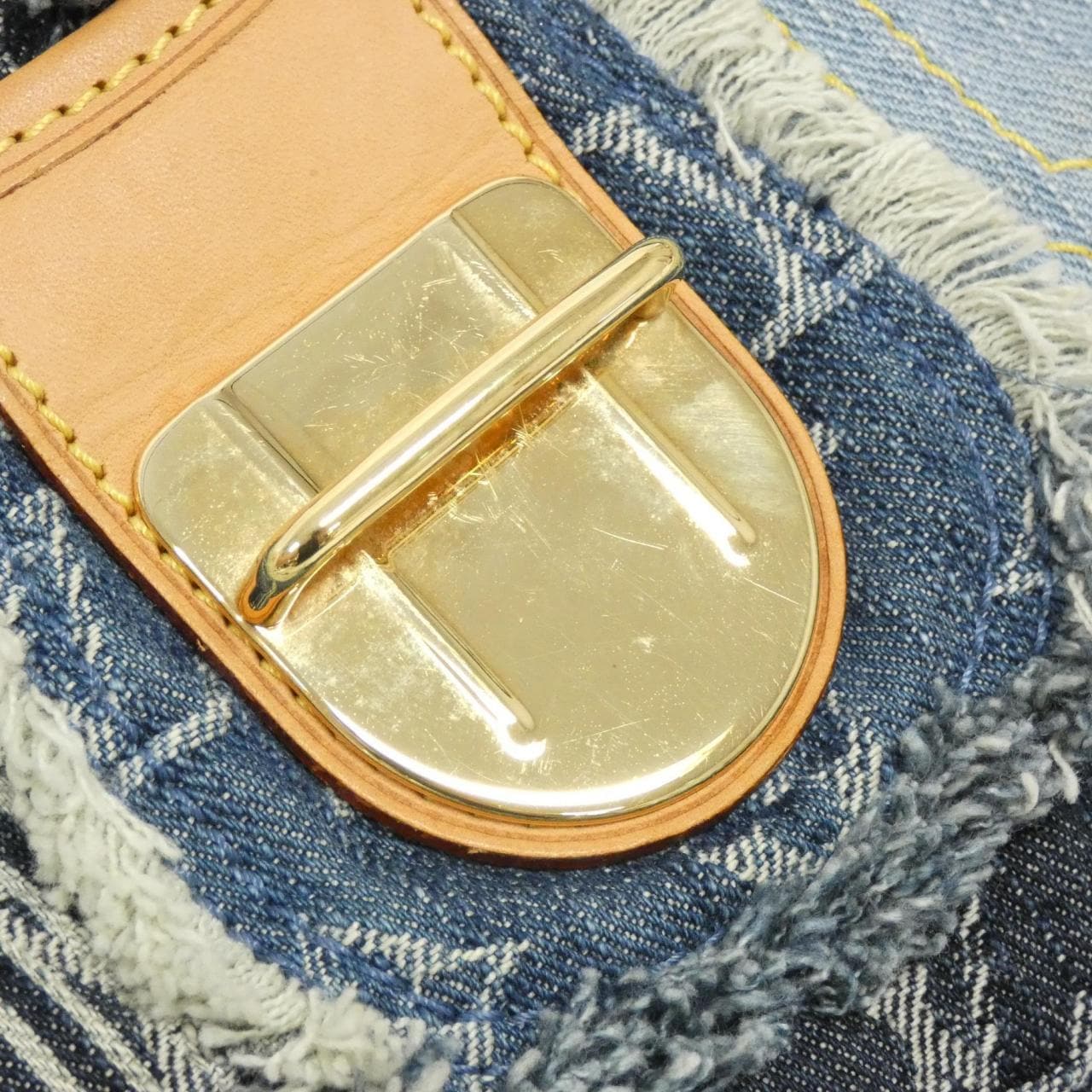 LOUIS VUITTON Monogram牛仔拼布邮差包 M95374 单肩包