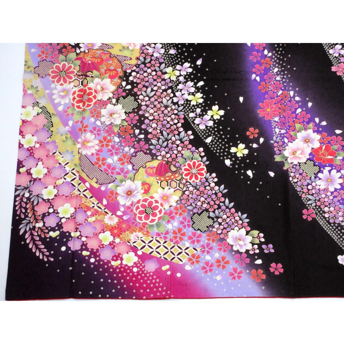 振袖　友禅金彩加工　刺繍入り　ボカシ染