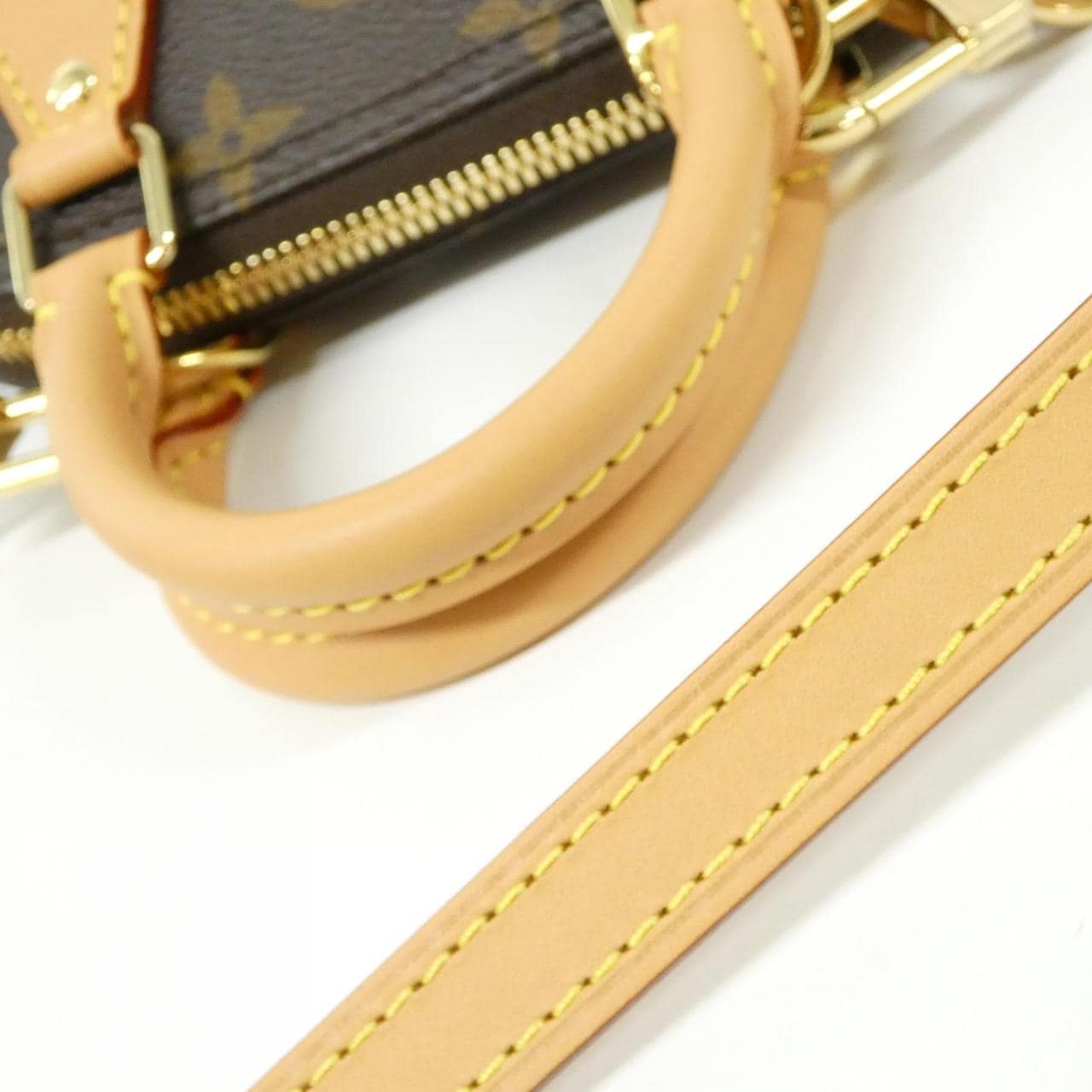 ルイヴィトン モノグラム ナノ アルマ M82717 バッグ