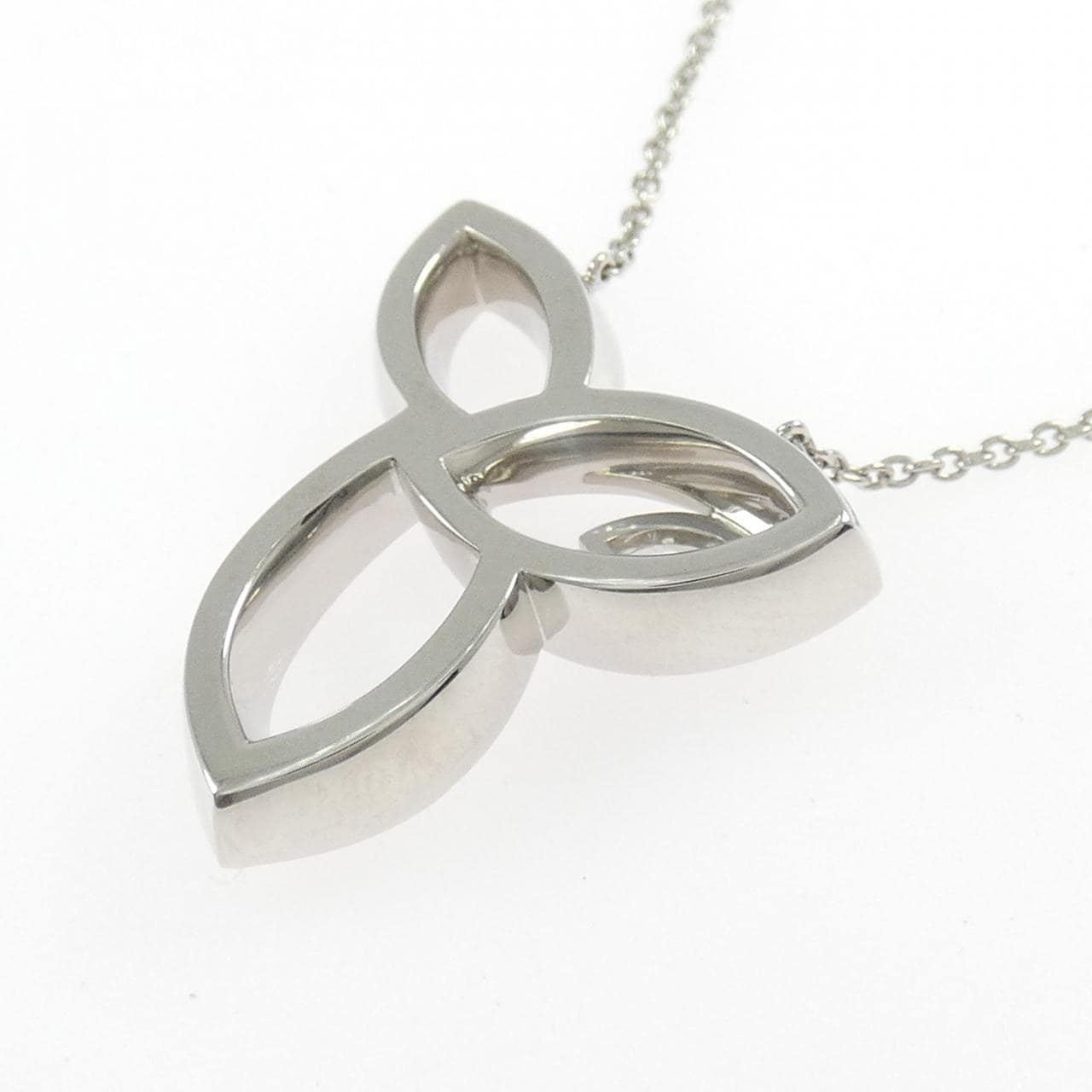 ハリーウィンストン リリークラスター ネックレス 0.13CT