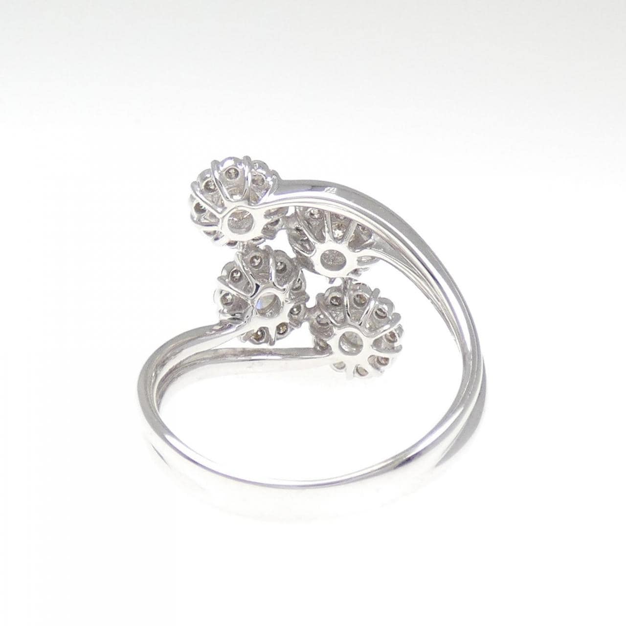 K18WG ダイヤモンド リング 0.85CT