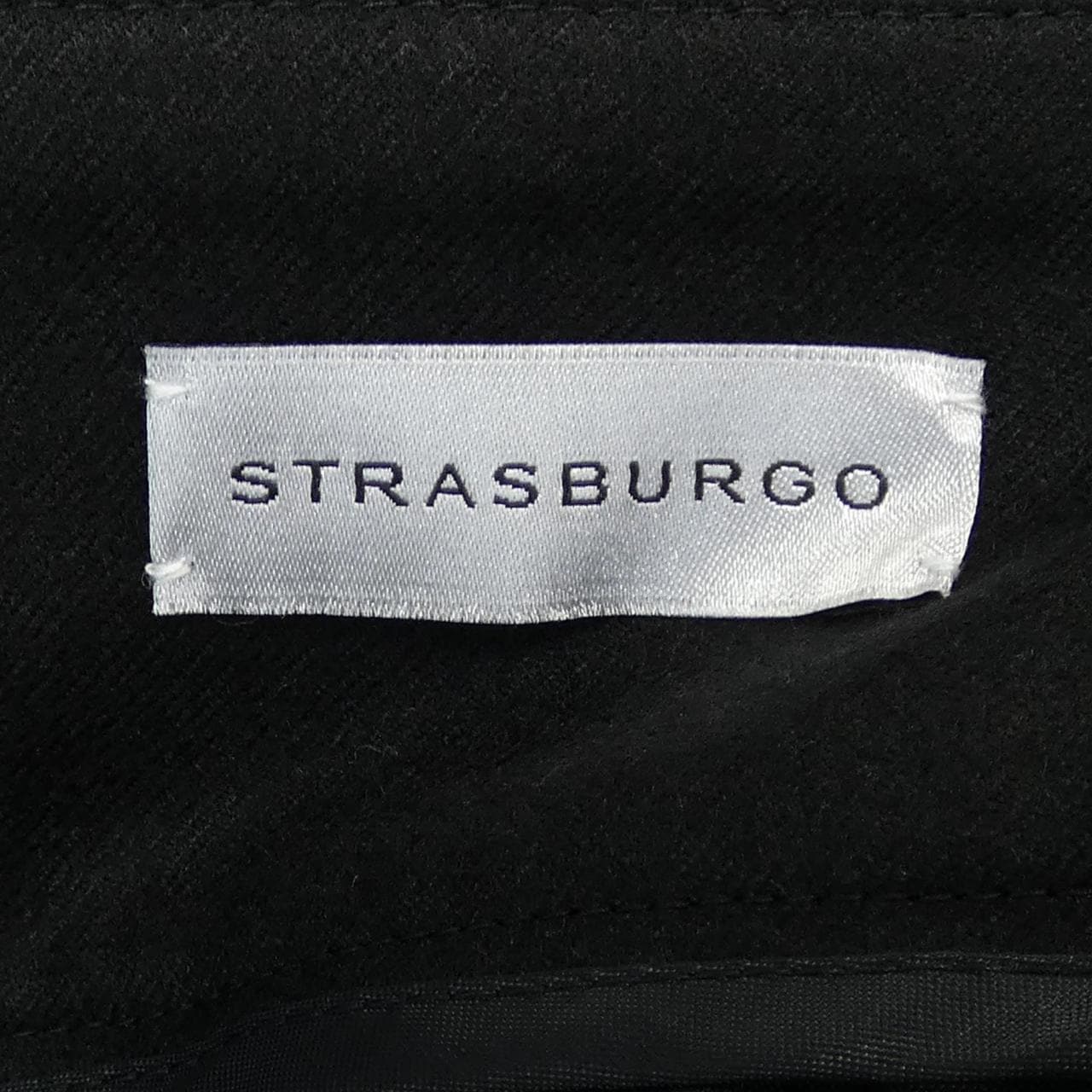 ストラスブルゴ STRASBURGO スカート