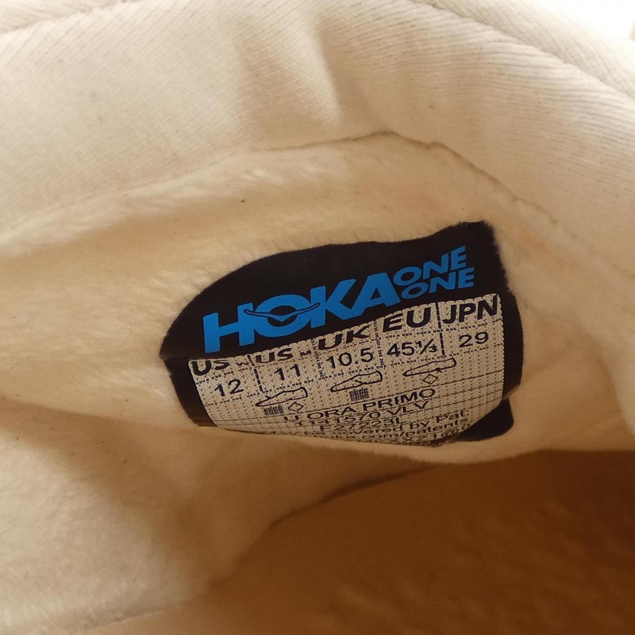 ホカオネオネ HOKA ONE ONE シューズ