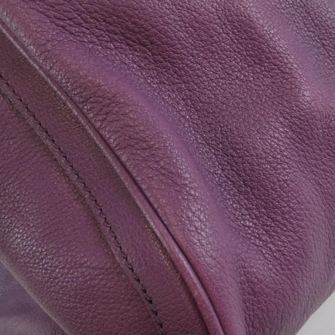 SALVATORE FERRAGAMO Betulla 21 B992 单肩包