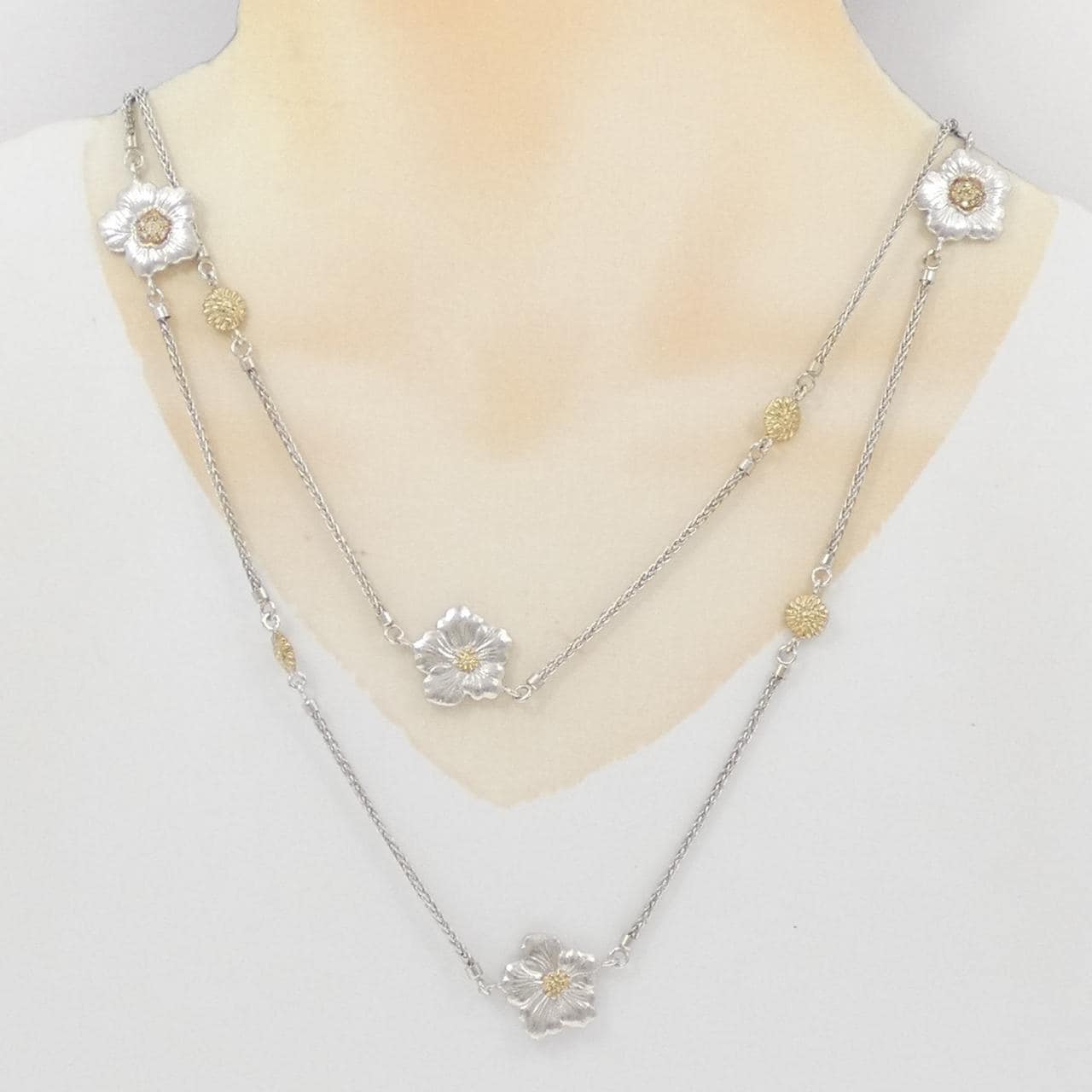 ブチェラッティ ブロッサム ヴェルメイユ ネックレス