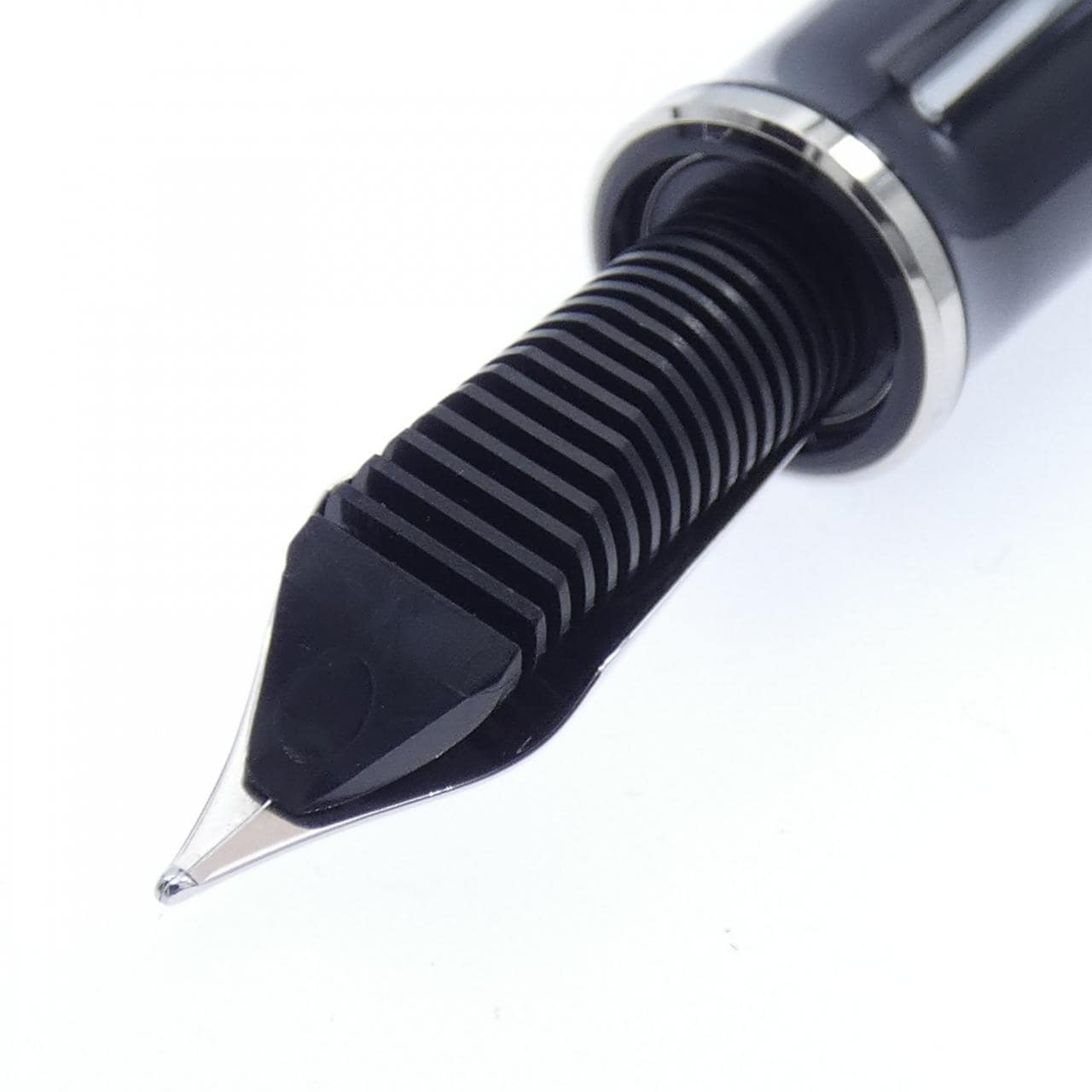 ペリカン スーベレーンM805ブラックストライプ 万年筆