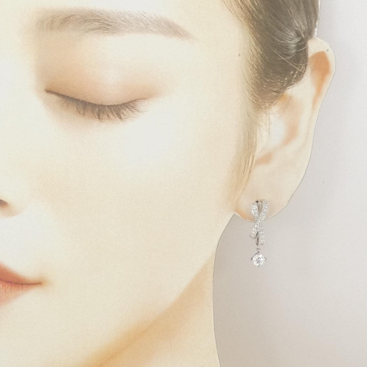 PT900 ダイヤモンド ピアス 0.862CT