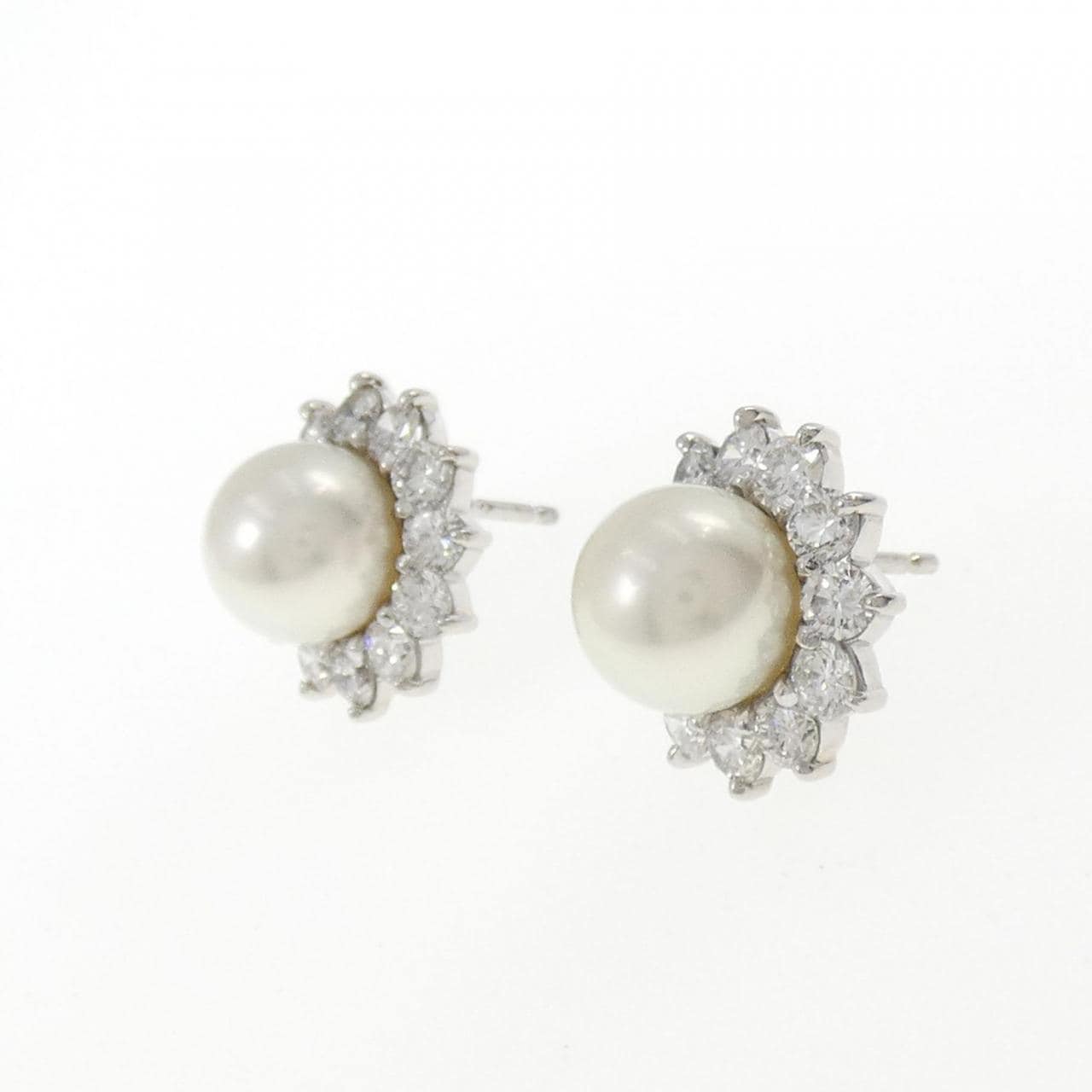 PT900 Akoya pearl earrings 9.4mm