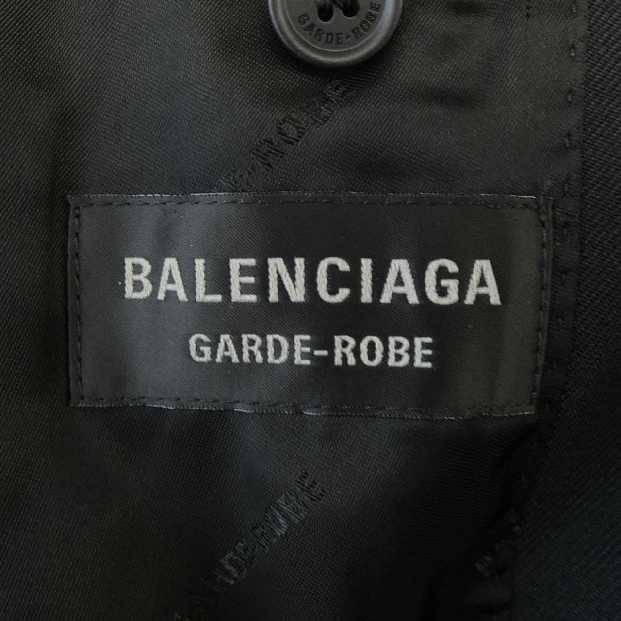 バレンシアガ BALENCIAGA GARDE-ROBE 814409 TKT28 ジャケット