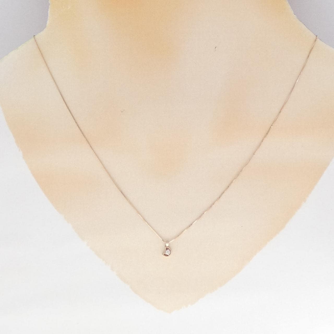 K10PG ダイヤモンド ネックレス 0.03CT