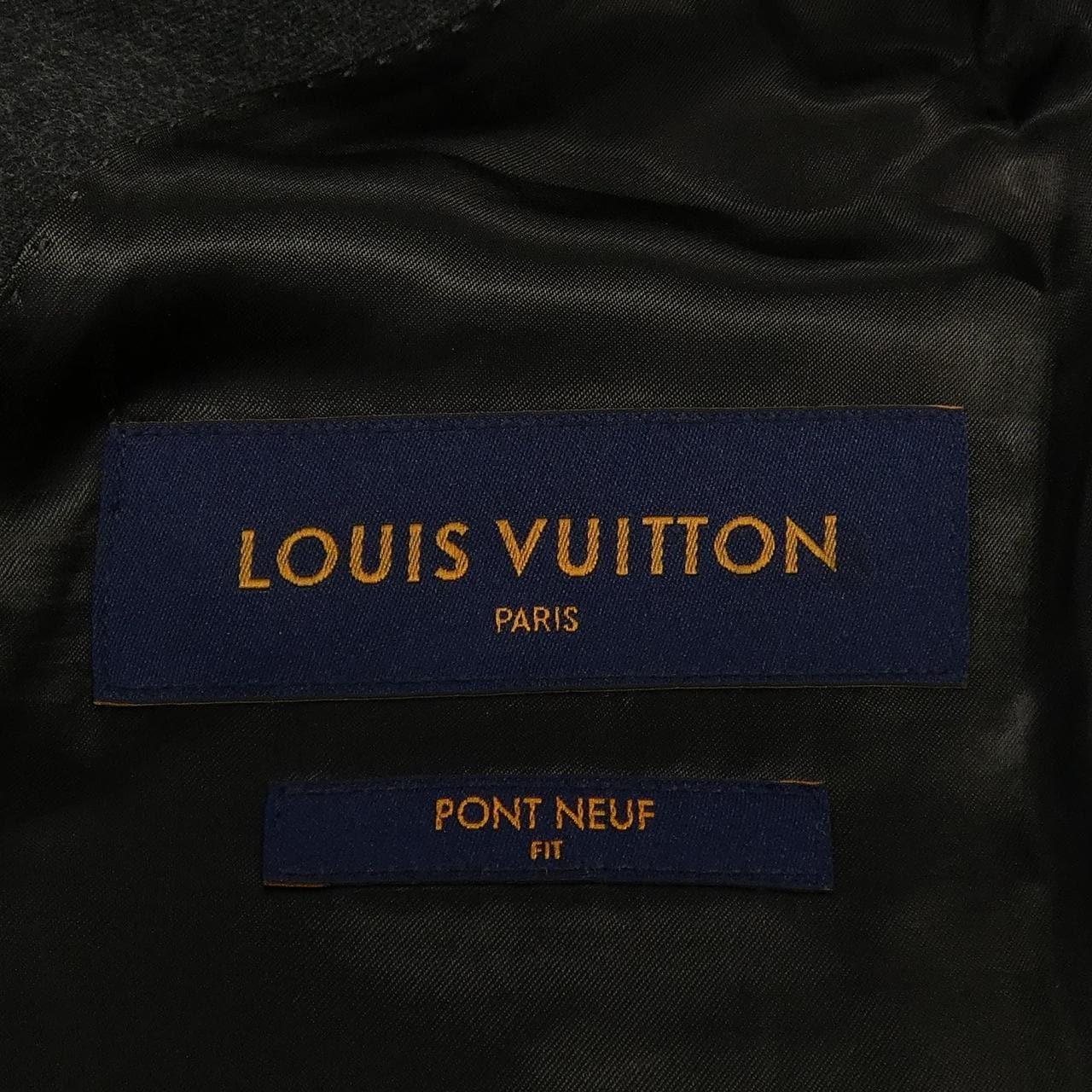 ルイヴィトン LOUIS VUITTON モノグラムエンボスドシングルブレストポンヌフジャケット HOJ41EUJ2 ジャケット