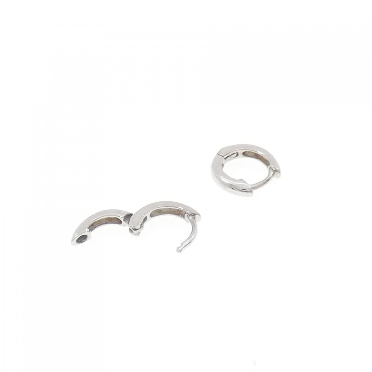 K18WG フープ ピアス