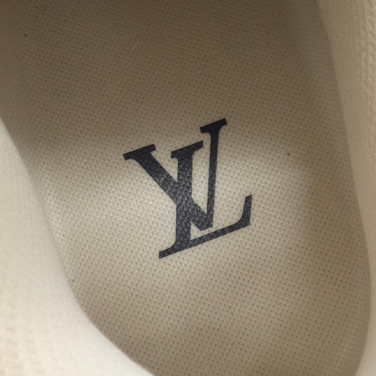 ルイヴィトン LOUIS VUITTON BY VIRGIL ABLOH NIKE AIR FORCE 1 LOW スニーカー