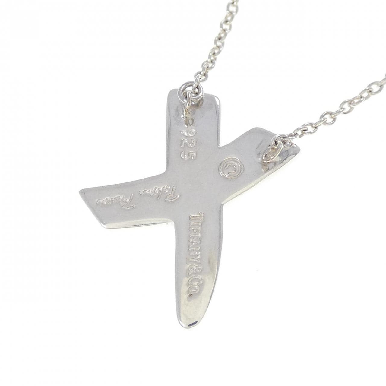 TIFFANY kiss necklace